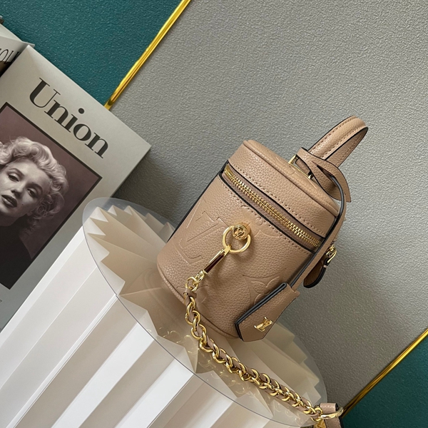 ルイヴィトンバッグ側面デザイン